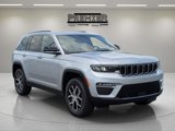 New 2025 Jeep Grand Cherokee Limited w/ Luxury Tech Group II image 3