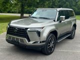 Used 2025 Lexus GX 550 image 2
