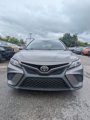 Used 2020 Toyota Camry SE image 2