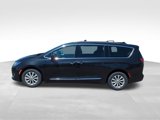 Used 2017 Chrysler Pacifica Touring-L image 3