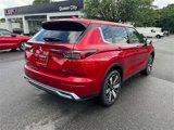 New 2025 Mitsubishi Outlander SE image 3