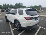 New 2025 Honda Pilot Touring image 3