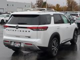 New 2025 Nissan Pathfinder Platinum w/ Black Appearance Package image 3
