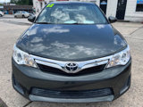 Used 2012 Toyota Camry LE image 2