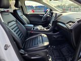 Used 2023 Ford Edge SEL w/ Convenience Package image 5