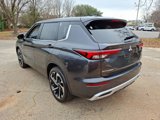 New 2025 Mitsubishi Outlander SE image 3