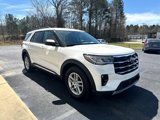 Used 2025 Ford Explorer Active w/ Active Comfort Package image 3
