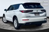 New 2025 Mitsubishi Outlander ES image 3