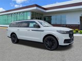 New 2025 Lincoln Navigator L Reserve w/ Jet Appearance Package image 3
