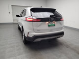 Used 2023 Ford Edge SEL image 6
