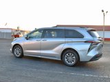 Used 2023 Toyota Sienna XLE image 5