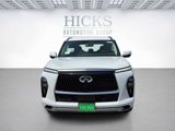 New 2025 INFINITI QX80 Luxe image 2