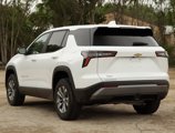 New 2026 Chevrolet Equinox LT image 5