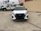Used 2021 Nissan Kicks S image 3
