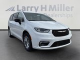 New 2025 Chrysler Pacifica Select image 2