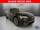 Used 2024 Audi Q8 e-tron Premium Plus w/ Premium Plus Package image 3