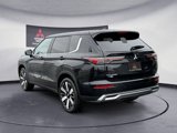 New 2025 Mitsubishi Outlander SE image 3