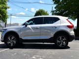 Used 2025 Volvo XC40 B5 Core image 4