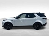 New 2025 Land Rover Discovery Dynamic SE image 2