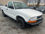 Used 2003 Chevrolet S10 Pickup 2WD Regular Cab image 3