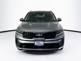 Used 2023 Kia Sorento EX image 2