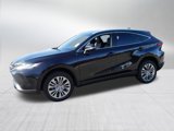 Used 2022 Toyota Venza XLE image 3