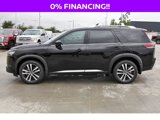 New 2025 Nissan Pathfinder Platinum w/ Cargo Package image 4