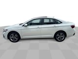 Certified 2023 Volkswagen Jetta SE image 5