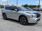Used 2022 Mitsubishi Outlander SEL image 2