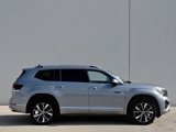 New 2025 Volkswagen Atlas SEL Premium R-Line image 3