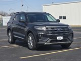 New 2025 Ford Explorer Active image 2