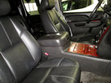 Used 2011 Chevrolet Avalanche LT w/ Luxury Package image 4