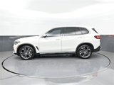 Used 2023 BMW X5 xDrive40i w/ Premium Package image 2