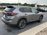 Used 2024 Nissan Rogue SV image 5