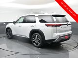 New 2025 Nissan Pathfinder Platinum w/ Cargo Package image 3