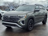 New 2025 Volkswagen Atlas Peak Edition SE image 2