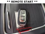 Used 2023 Chrysler Pacifica Limited image 6