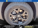 New 2025 Volkswagen Atlas Peak Edition SE image 5