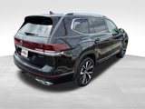Used 2024 Volkswagen Atlas SEL Premium R-Line image 5
