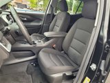 Used 2024 GMC Terrain SLE image 4