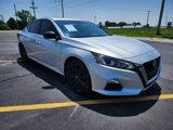 Used 2019 Nissan Altima 2.5 SR w/ SR Premium Package image 3