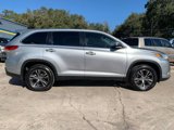 Used 2019 Toyota Highlander LE image 6