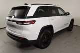 Used 2024 Jeep Grand Cherokee Altitude image 5