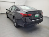 Used 2023 Nissan Altima 2.5 SV image 6