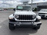 New 2025 Jeep Gladiator Sport image 2