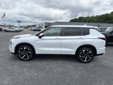 Used 2023 Mitsubishi Outlander SE image 4