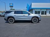 New 2026 Chevrolet Traverse LT w/ Sun and Wheel Package image 2