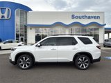 New 2025 Honda Pilot Touring image 2