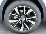New 2025 Volkswagen Atlas SEL Premium R-Line image 5