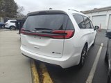 New 2025 Chrysler Pacifica Pinnacle image 4